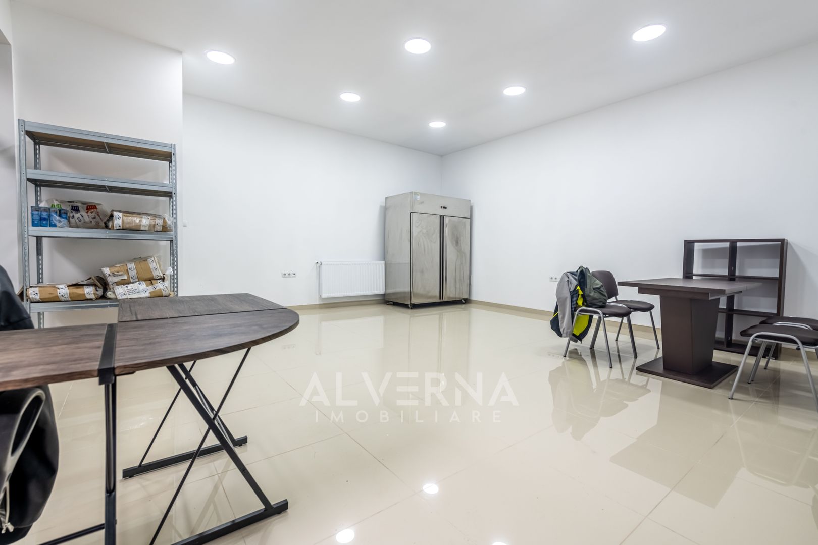 Spatiu recent renovat | 87mp | curent trifazic | zona ultra centrala - Poză 5