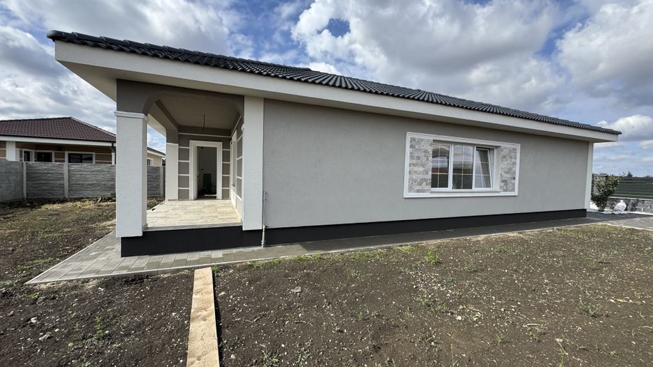 Casa Individuala Parter Sanmihaiu Roman,4 Camere,2 Bai,Proiect Modern - Poză 7