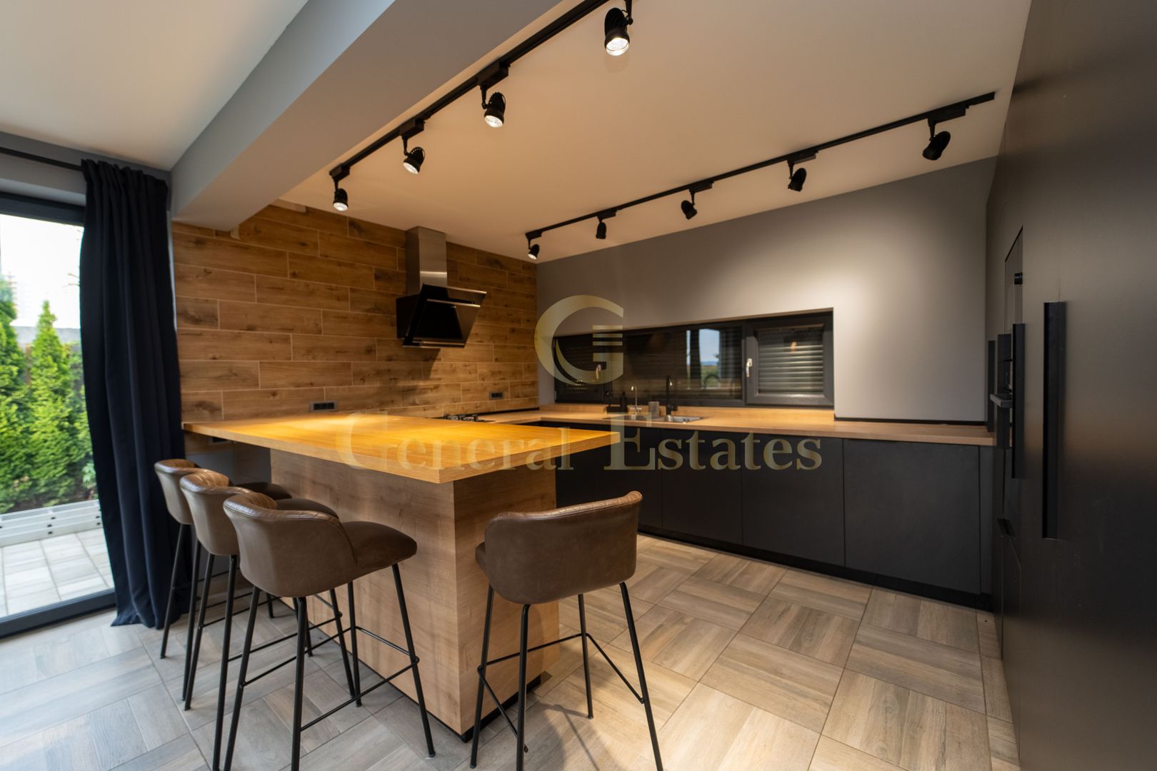 Casa tip Duplex in Critian, Brasov - Poză 2