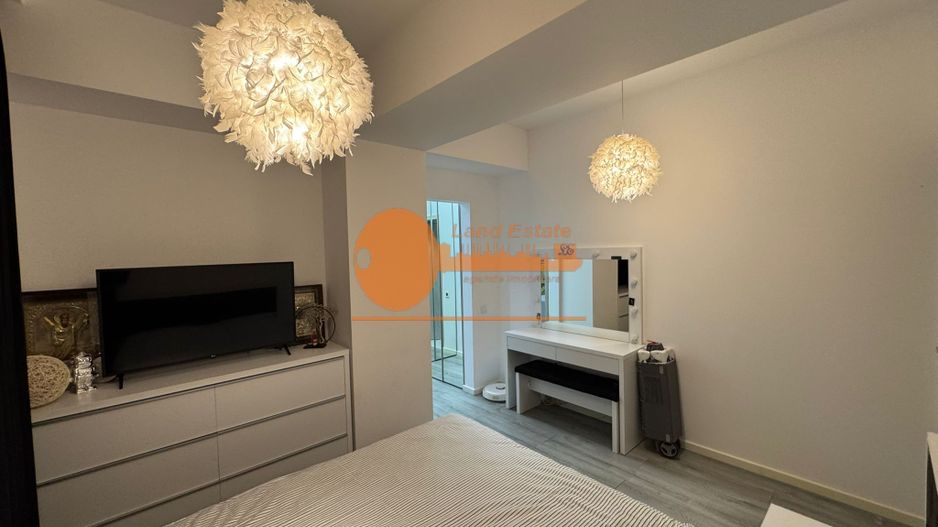 3 camere Crangasi-Regie-450 m metrou ( parcare-bloc 2019 ) - Poză 1