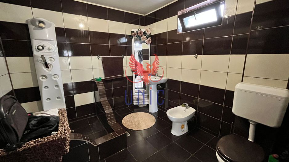 Vila cu 600 mp curte,  Bariera Valcii! - Poză 5