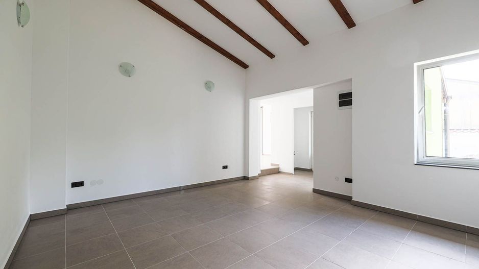 De închiriat spațiu comercial 85 mp în Grădiște – cu vitrină stradală - Poză 7