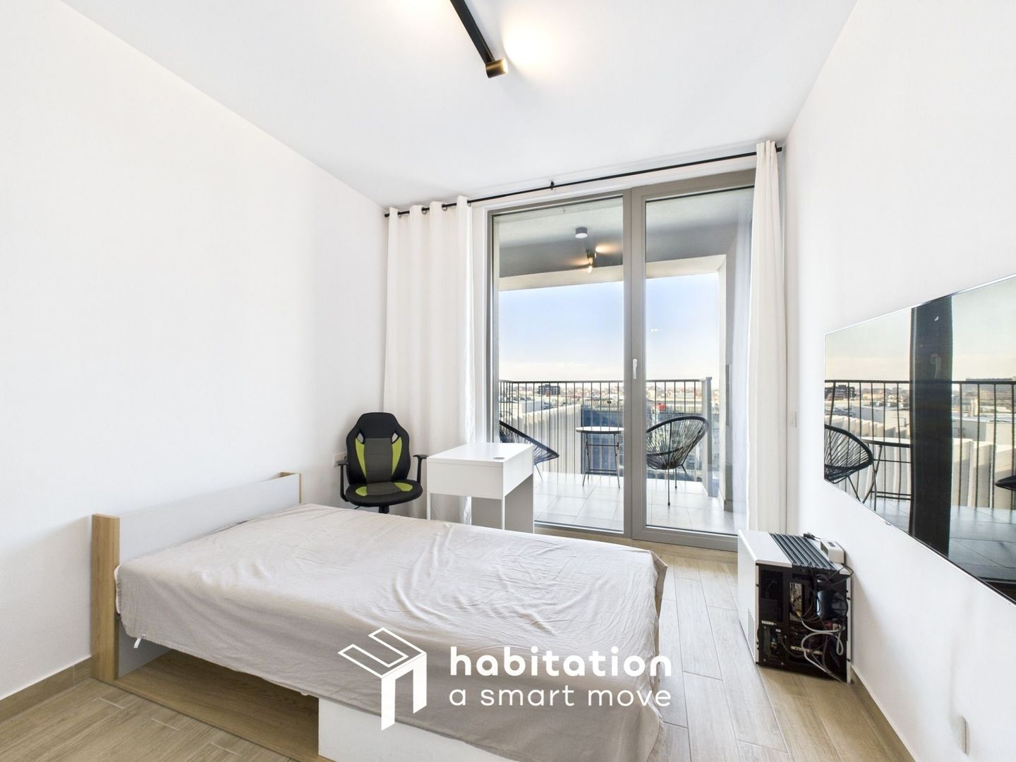 Tur virtual - Apartament cu 2 Camere – Vedere Panoramică,  în ISHO - Poză 13