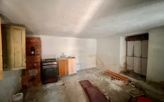 CASĂ DE VÂNZARE ÎN CĂLIMĂNEȘTI / JUDEȚUL VÂLCEA / 52.000 € - Poză 12