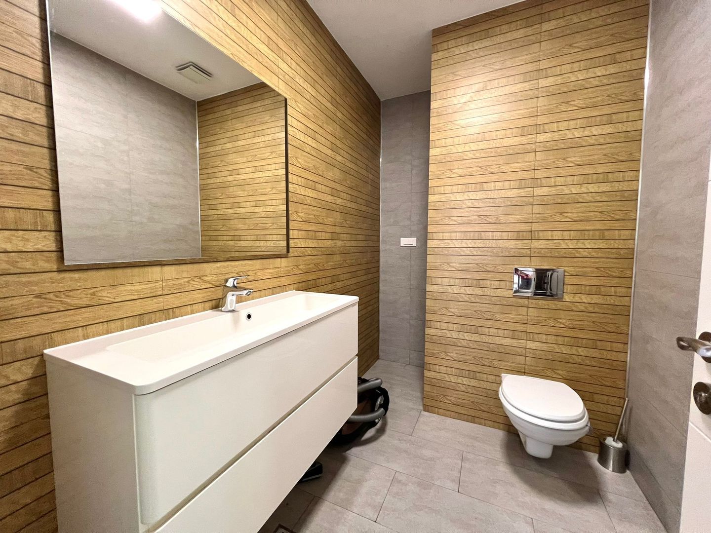 Inchiriere apartament Floreasca Residence | View gradina interioara - Poză 12