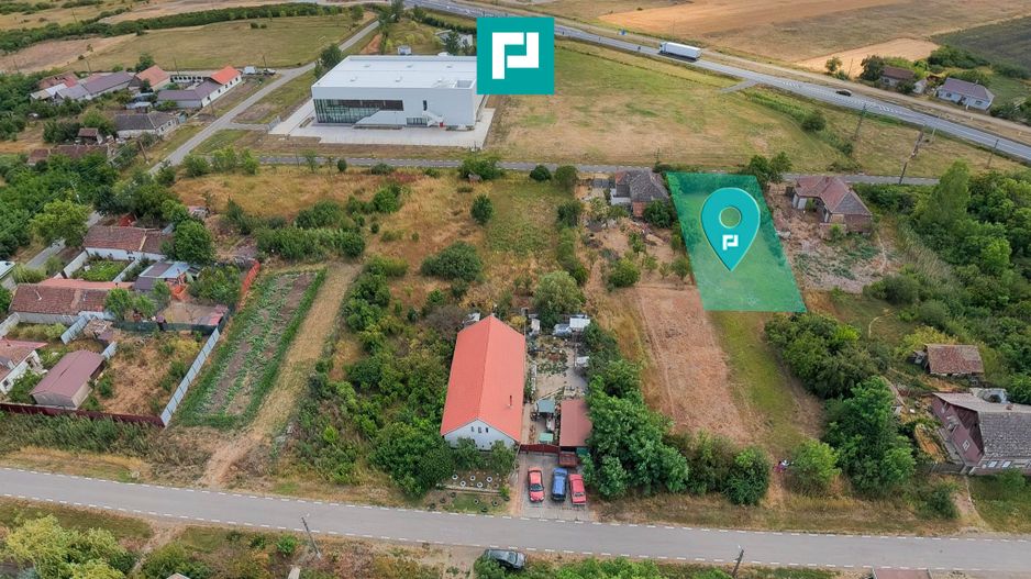 LOC DE CASĂ ZERIND 714 MP - Poză 3