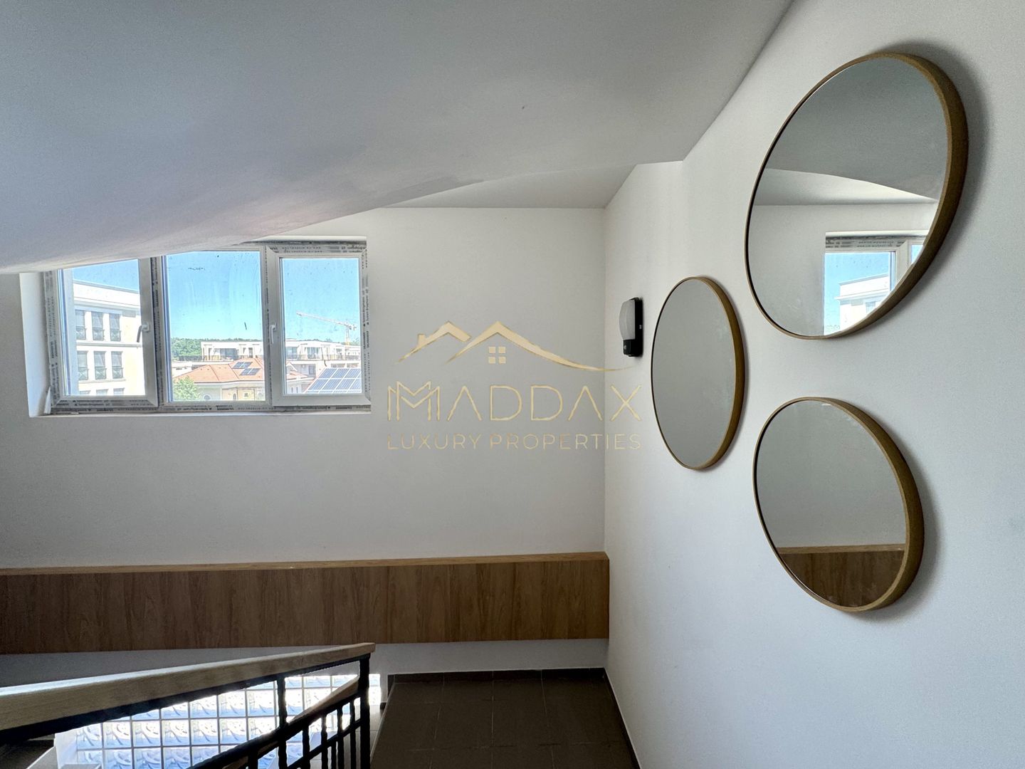 Duplex cu 4 Camere *211mp* Mobilat Complet/ 1 parking / Erou Iancu Nicolae - Poză 35