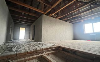 Casa de vanzare in Onesti - Poză 8