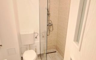 Studio de vanzare - Poză 6