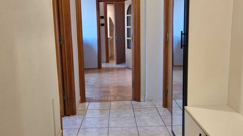 Apartament cu 2 camere de inchiriat in  zona centrala +terasa de 9 m - Poză 5