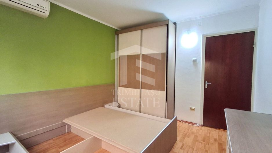 Apartament 3 camere decomandat | Locație excelentă | Bd. Chișinău 21 - Poză 12