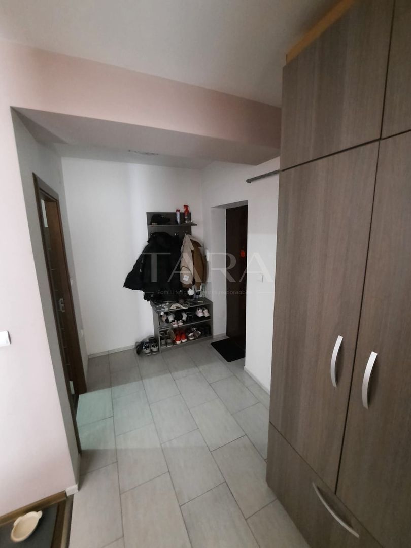 Apartament 40MP + parcare subterana 12.5MP + balcon 7MP - Poză 5