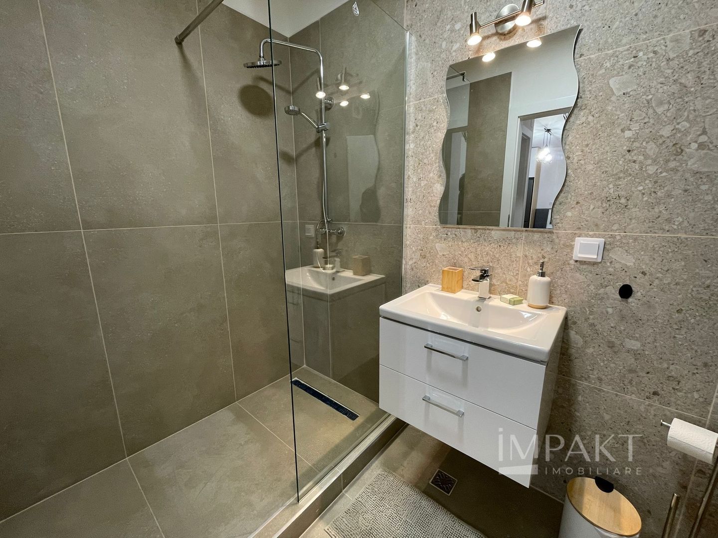 Apartament 2 camere nou, mobilat LUX, Florești - Poză 6