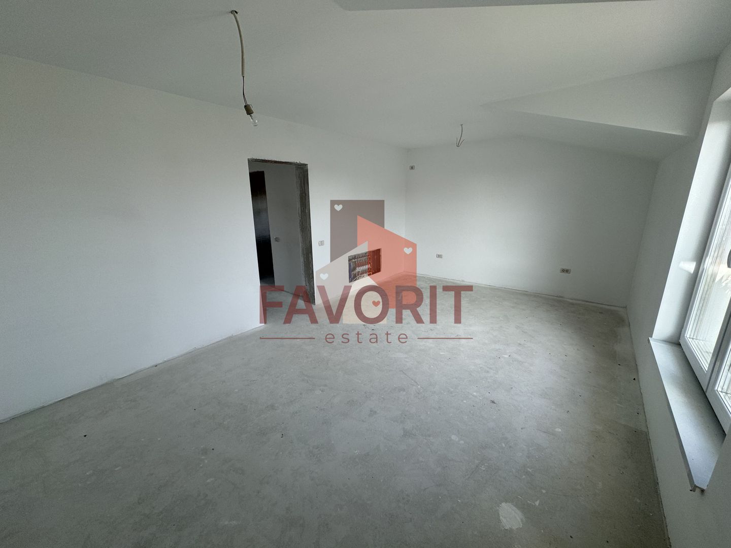 Comision 0%. Finisaje la alegere. Toate utilitatile. Strada asfaltata. - Poză 14