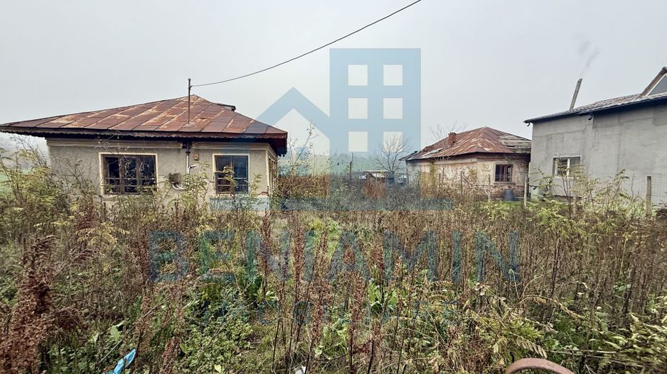 Teren intravilan 1329mp toate utilitatile Mischii langa Stadion - Poză 3