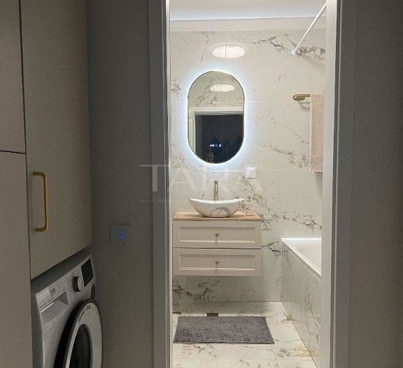 Apartament 3 camere decomandat, zona BMW - Poză 10