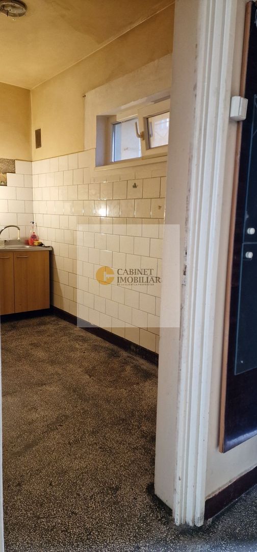 Cismigiu  |  Creditabil  | Decomandat |  De Renovat - Poză 6