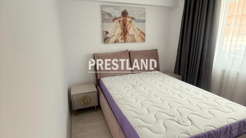 Apartament cu 3 camere, zona centrala. - Poză 4