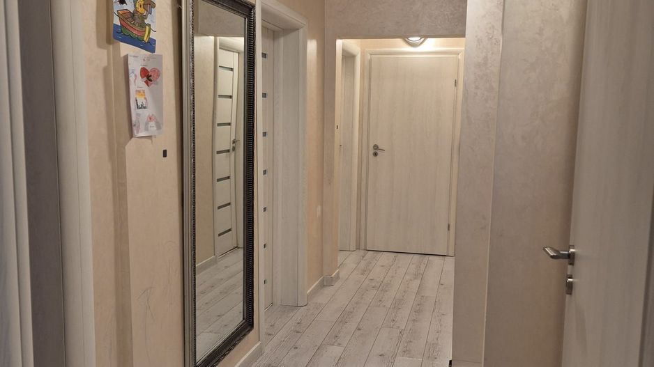 Apartament spațios in  Mazepa 1 - 3 camere, 2 băi, etaj 2 - Poză 11