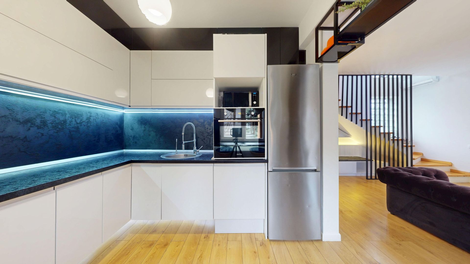 Popesti-Leordeni central vila individuala 130m utili curte 200 mp - Poză 4