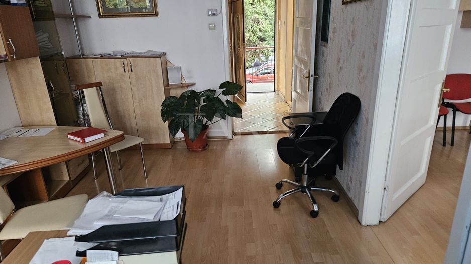 Apartament cu 2 camere, Zona Centrala - Poză 3