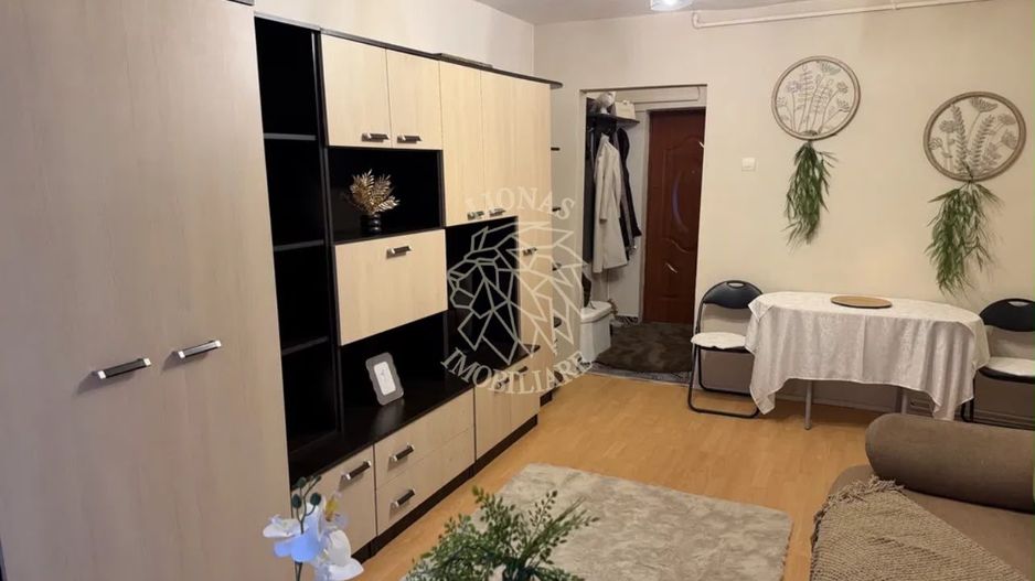 COMISION 0% Garsoniera renovata 29 mp-balcon-etaj 3-Zona Dragos Voda - Poză 5