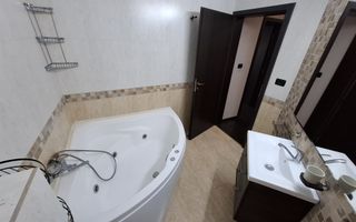 Apartament pe 2 nivele intrare Dumbravita - Poză 7