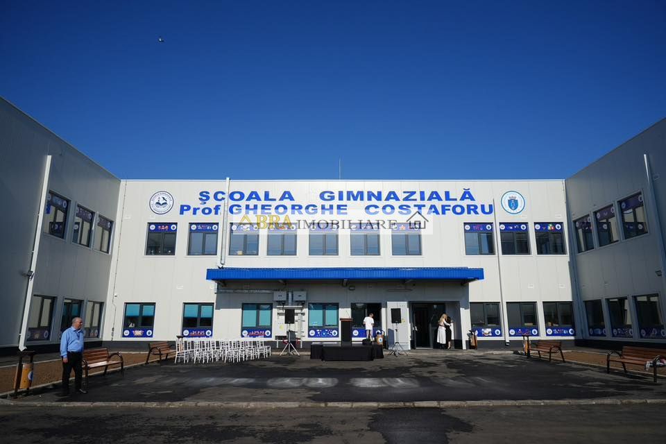 Studio gata de mutat loc de parcare, inclus - Poză 4