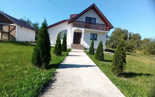 Casă modernă, 4 camere, curte generoasă, Poiana (Deleni) - Poză 5