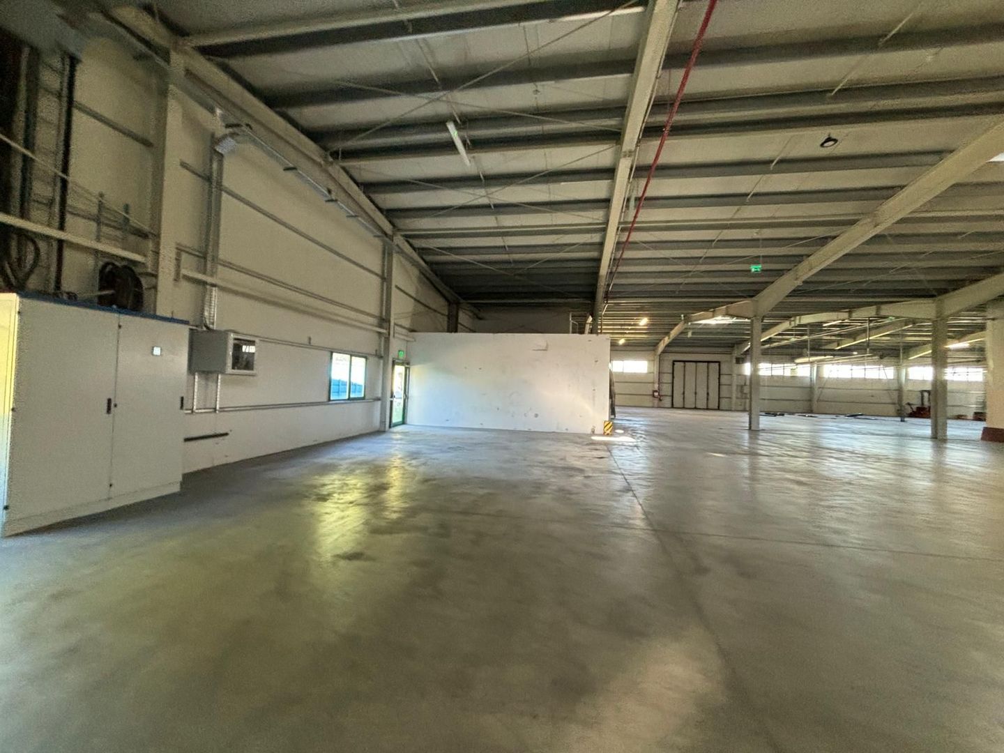 Hala 5000 mp dotata pentru productie si depozitare ISU categoria D - Poză 42