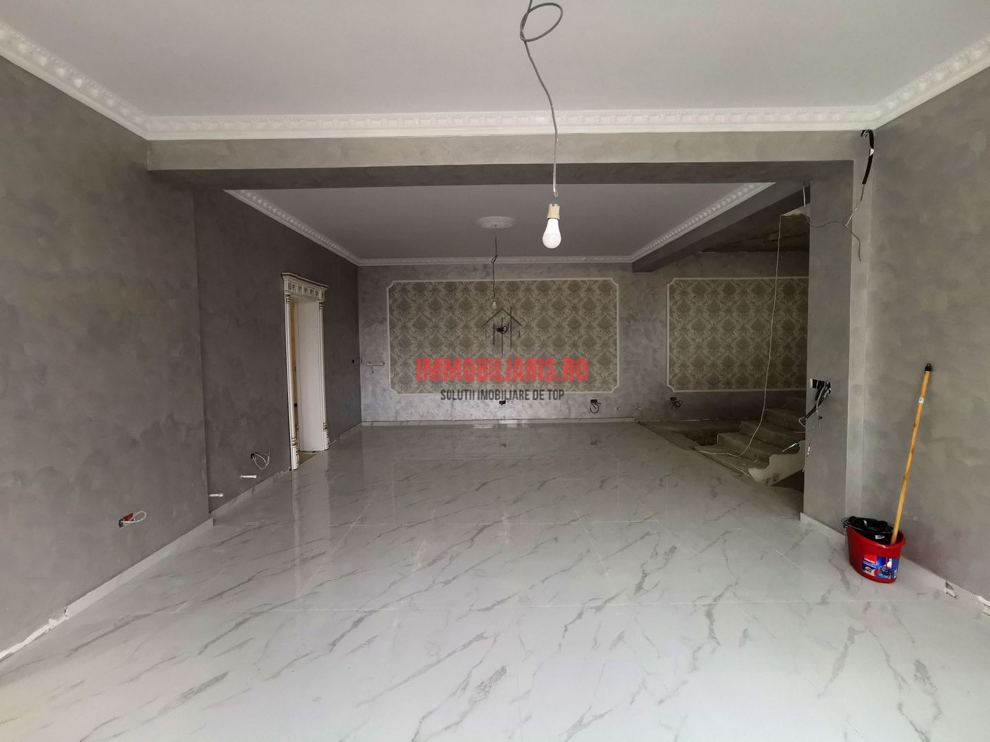 Ozana-Metrou 1 Decembrie 1918 - Casa P+2+M - Prima Inchiriere - Poză 5