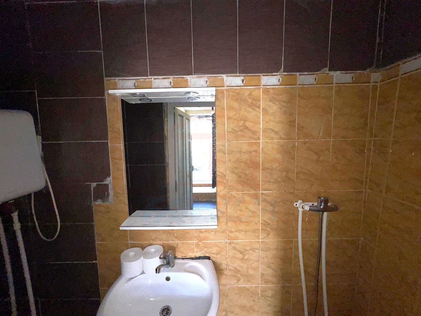 69.ooo euro, Casa la pret apartament zona Piata centrala - Poză 6