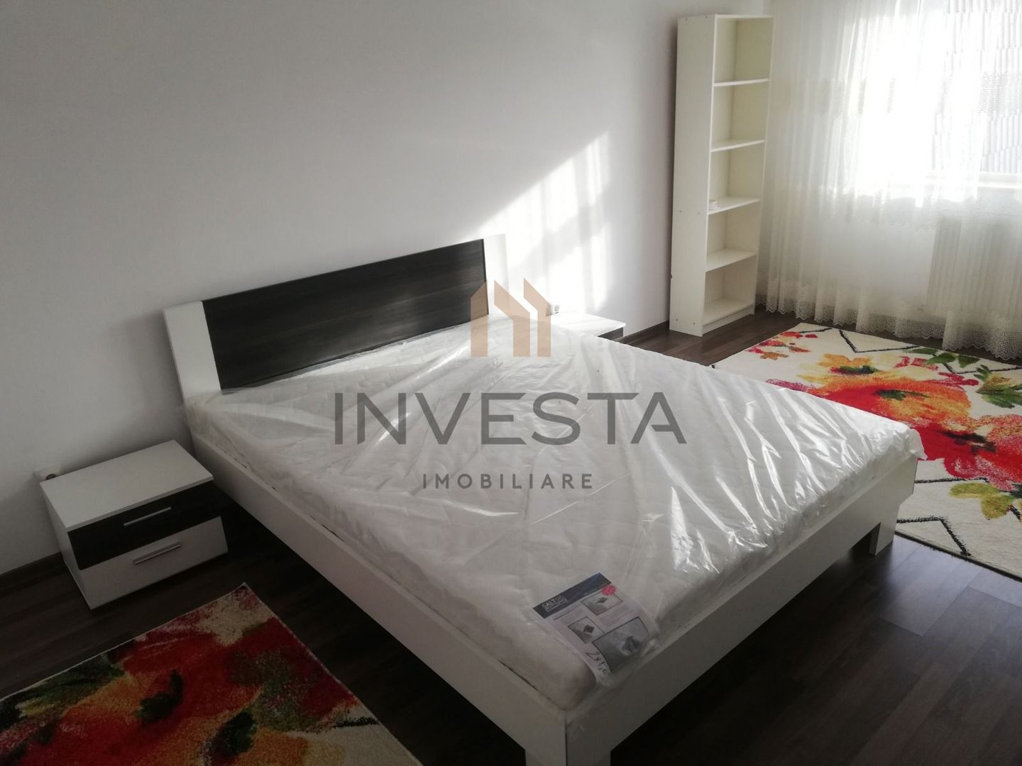 Apartament 2 camere decomandat, cartier Intre Lacuri, zona Iulius Mall - Poză 2