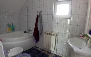 Casa spatioasa cu teren 500 mp | 181.000 EURO - Poză 19