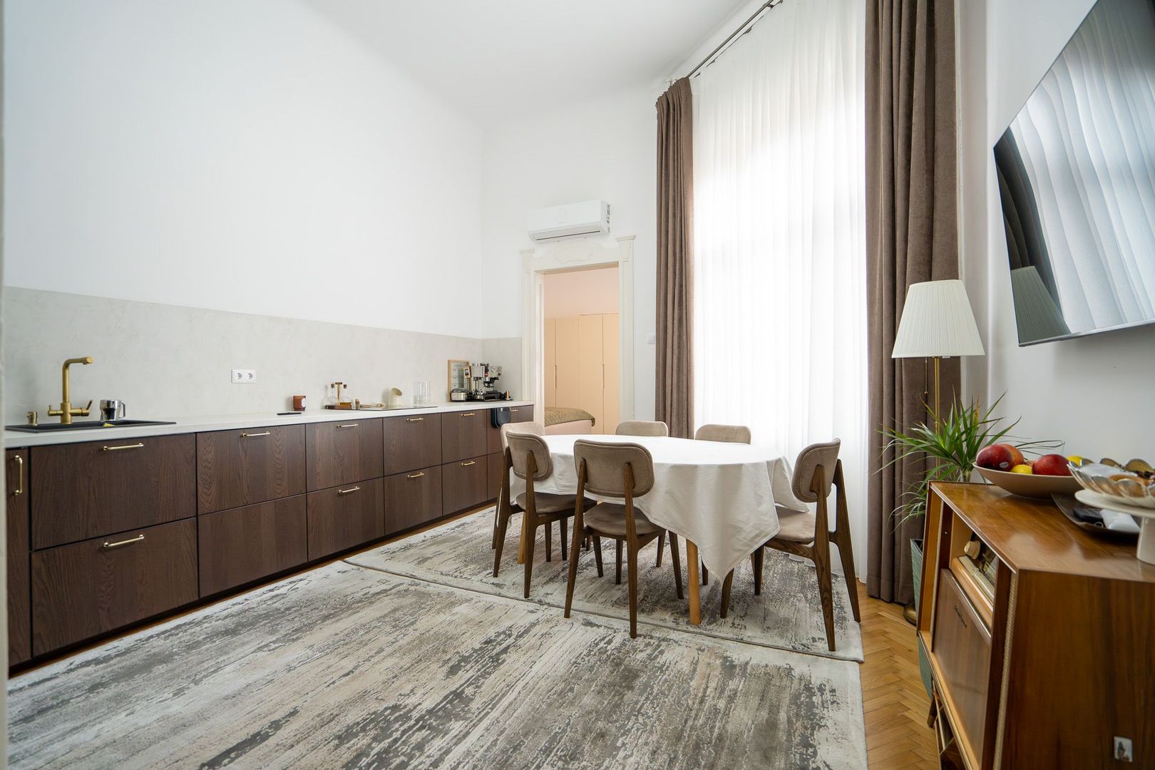 Apartament 3 camere 2 bai Ultracentral lux - Poză 2