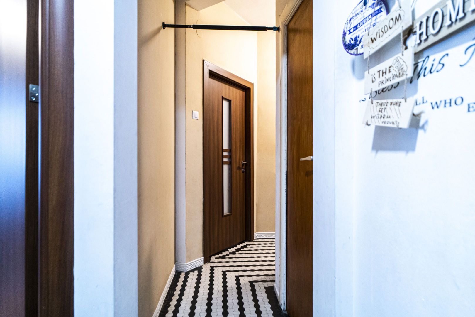Cismigiu - Berthelot, 5 camere pe 2 nivele, pretabil investitie /birou - Poză 4