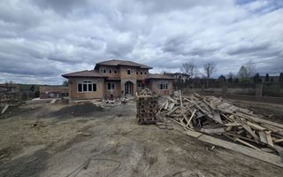 Casa stil mediteranian 4 dormitoare 800 mp teren Tocile Sibiu - Poză 2