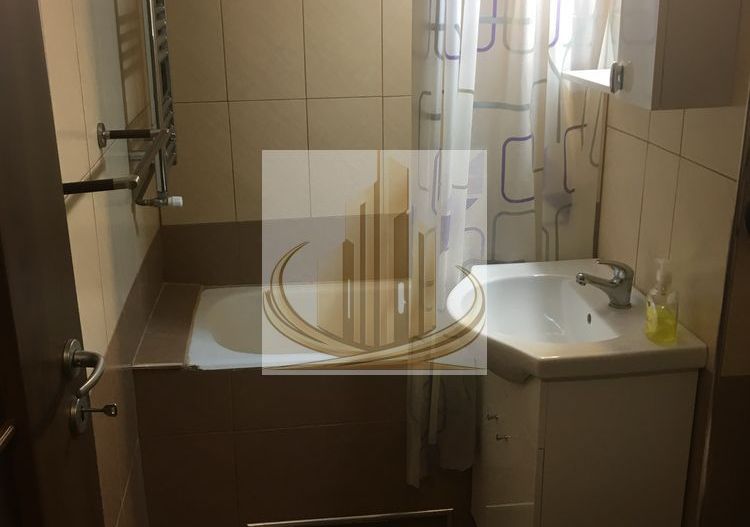 Apartament cu 2 camere de vânzare – Zona Aradului, Piața Verde - Poză 3