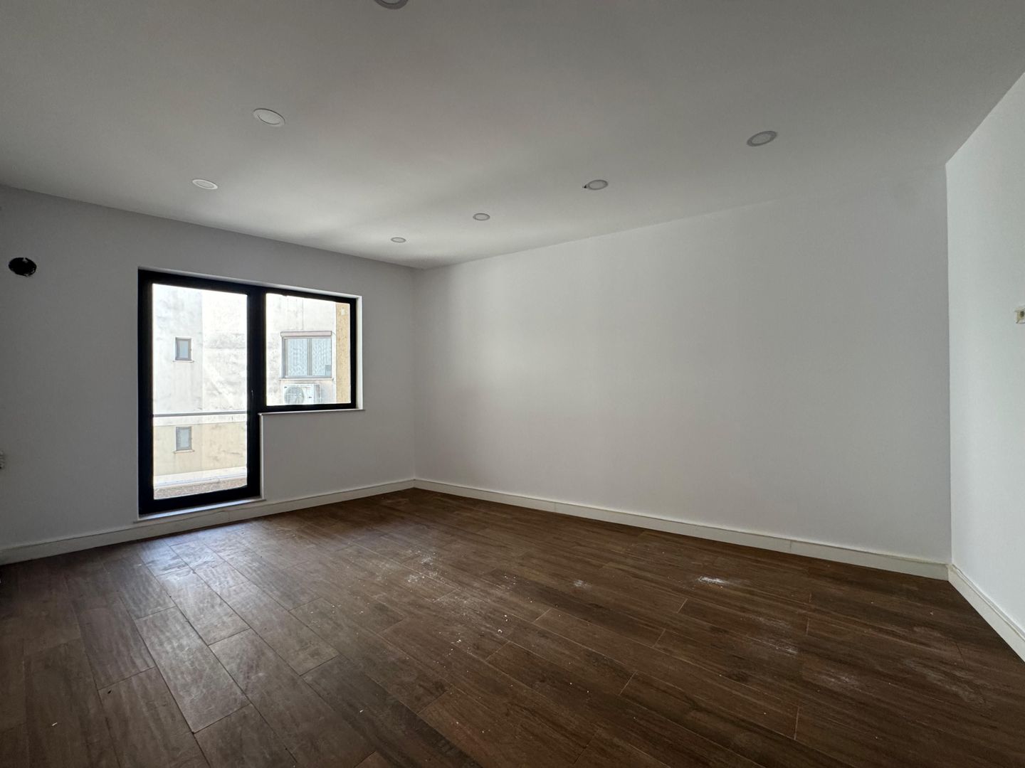 4 CAMERE 200 MP || LOC DE PARCARE|| SOSEAUA NORDULUI - Poză 6