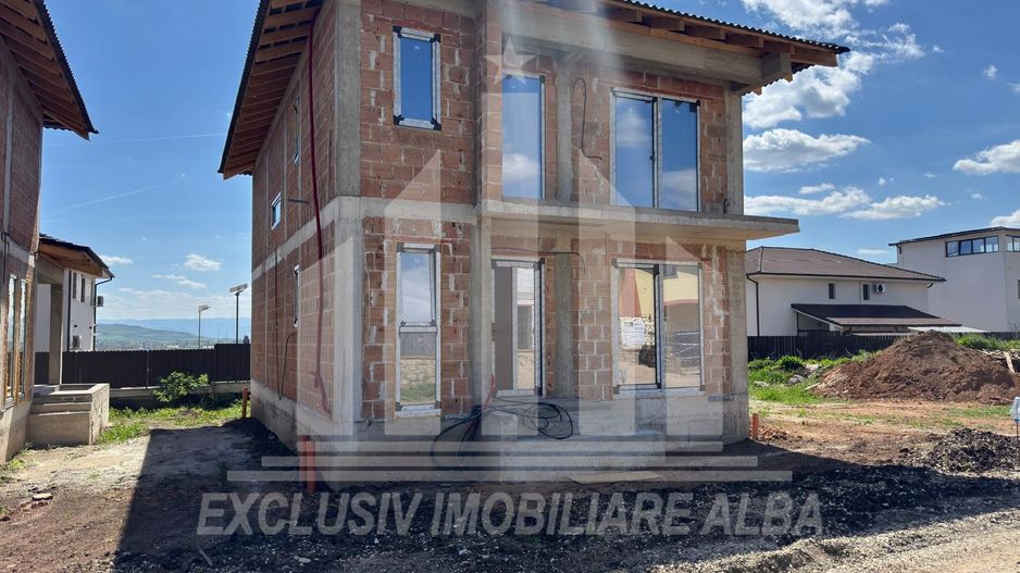 Casa individuala | P + 1 | 125 mp utili | 375 mp teren | Cetate - Poză 3