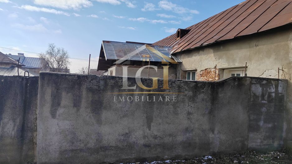 Teren intravilan 672 mp – poziție rară, la poalele Mănăstirii Dealu, - Poză 2