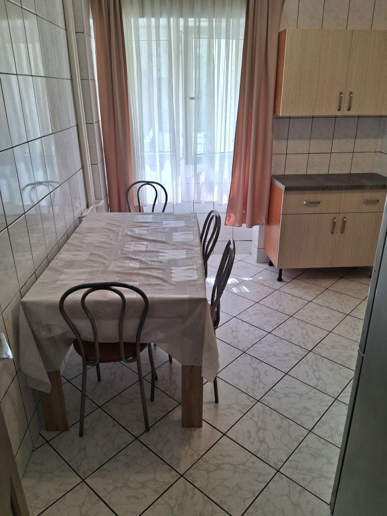 3 camere decomandat modern, 90 mp, 2 bai, etaj 2, pret excelent - Poză 5