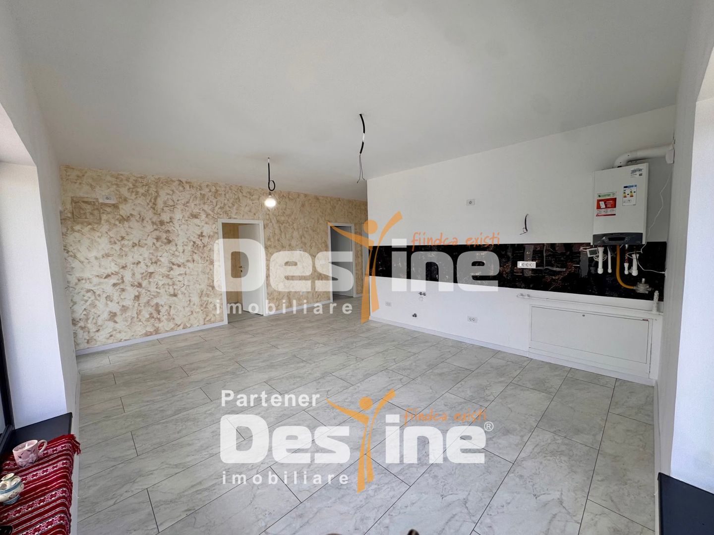 Casă individuală 4 camere, în Cartier - 124mp utili, teren - 450mp - Poză 3