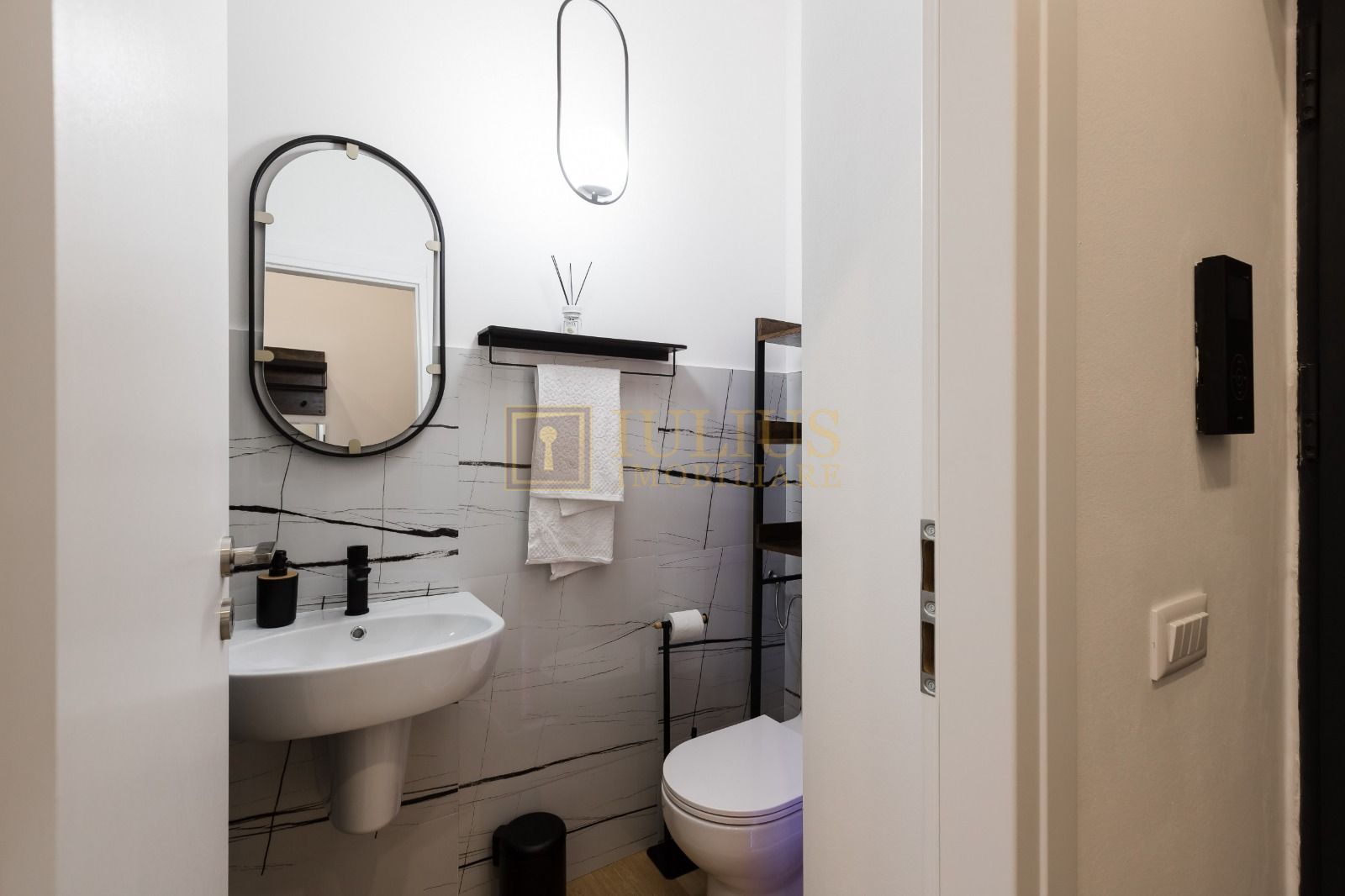 2 camere| LUX în centrul Timișoarei|centrala proprie| etaj 2| - Poză 19
