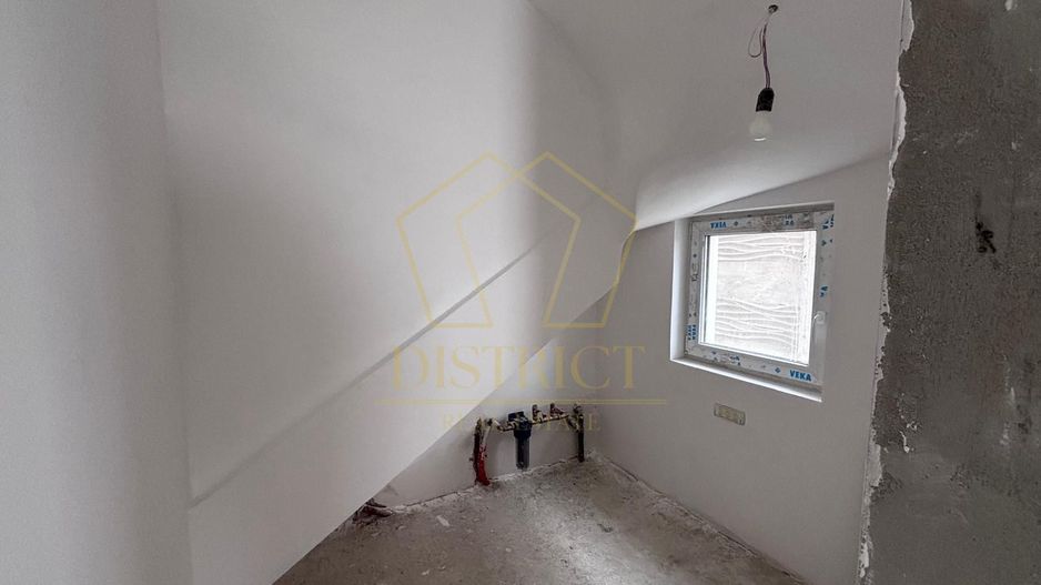 Duplex spatios cu 5 camere | Sacalaz - Poză 15