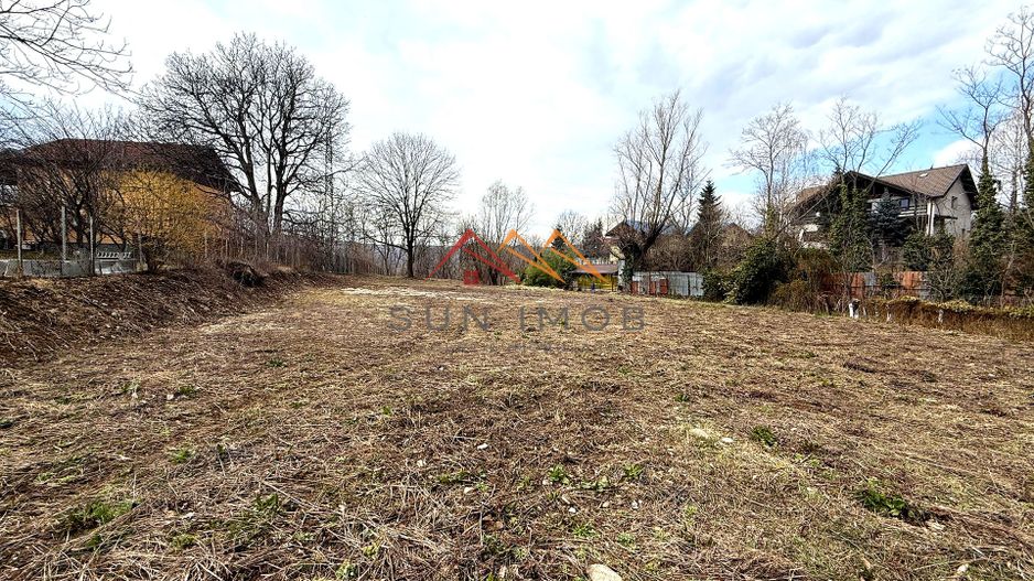 Teren intravilan 3171 mp | Cornu | 29 €/mp - Poză 3