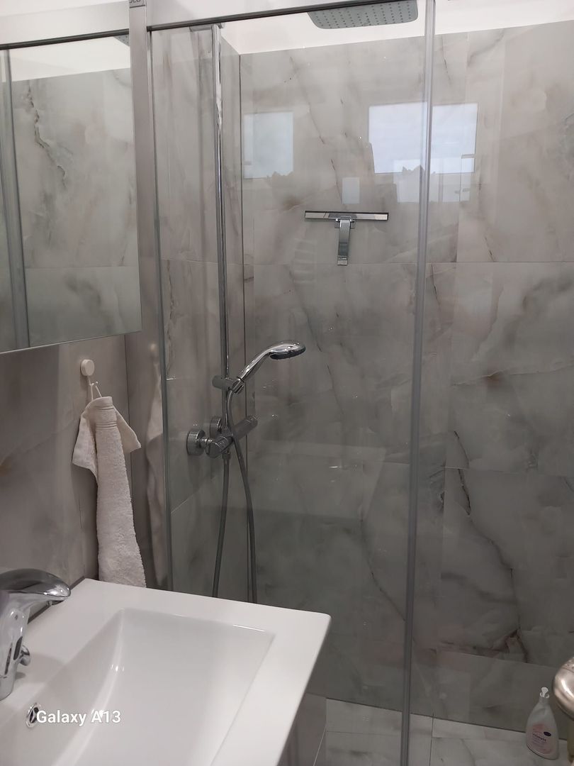 Ag BRASADAS vinde ap 2 cam SUPERFINISAT 41mp etaj 1 CENTRU. - Poză 5