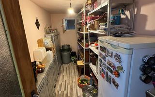 Casă cu 4 camere de vânzare – Str. I. C. Brătianu - Poză 6