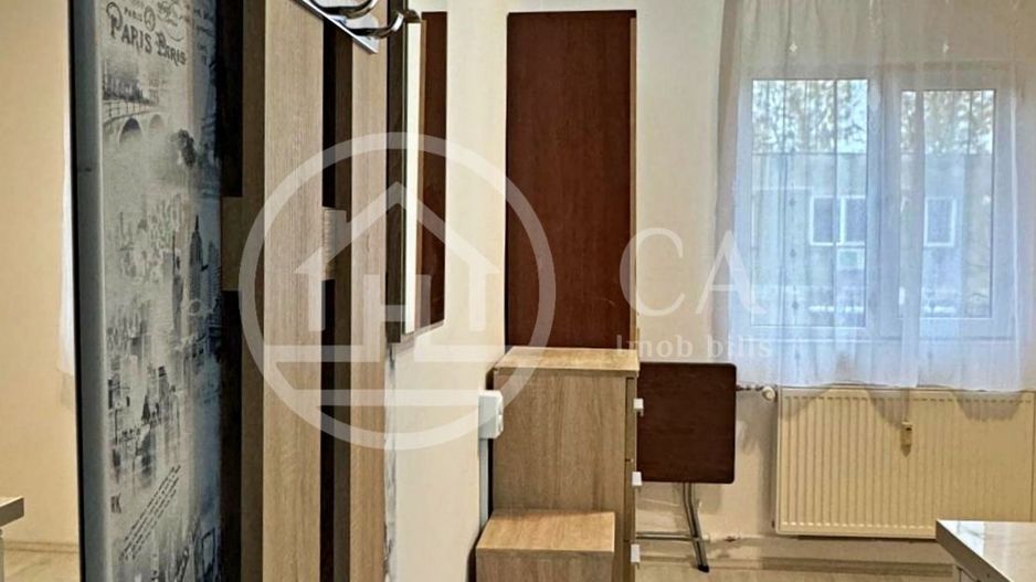 Garsoniera de vânzare în zona Parcului 22 Decembrie - Poză 4