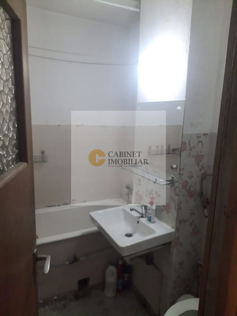 3 Camere - 61MP | Creditabil | Reabilitat | M Gorjului - 9 minute - Poză 2